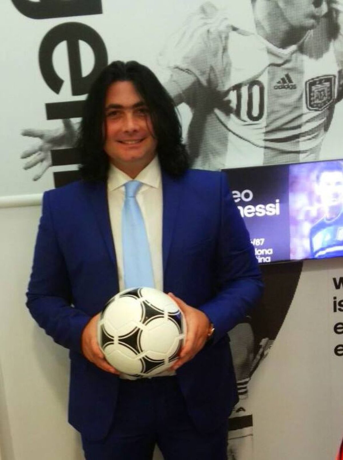 Robert Trif, unicul patron străin al unui club de fotbal din Emirate, comentează din Dubai situația dramatică a "naționalei" și a fotbalului nostru: ”L-aș fi exclus din fotbal pe Șumudică! Ar putea ajunge departe, dar a greșit pariind”