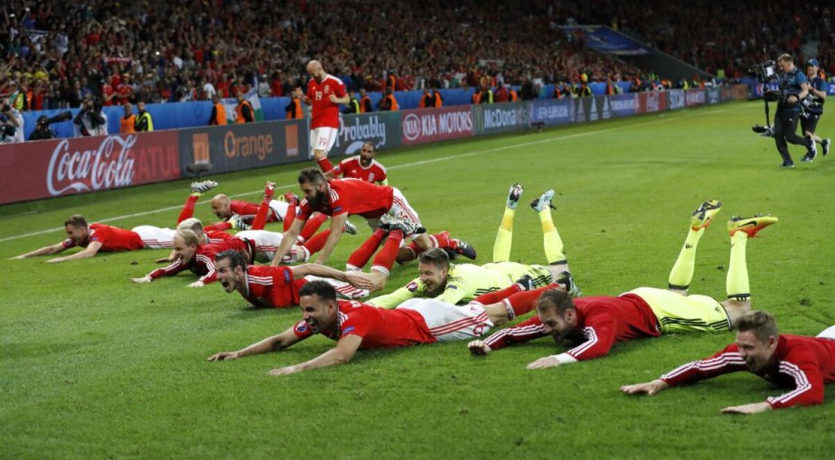 GALERIE FOTO Imagini fabuloase! Ce s-a întâmplat după calificarea Țării Galilor în semifinalele EURO