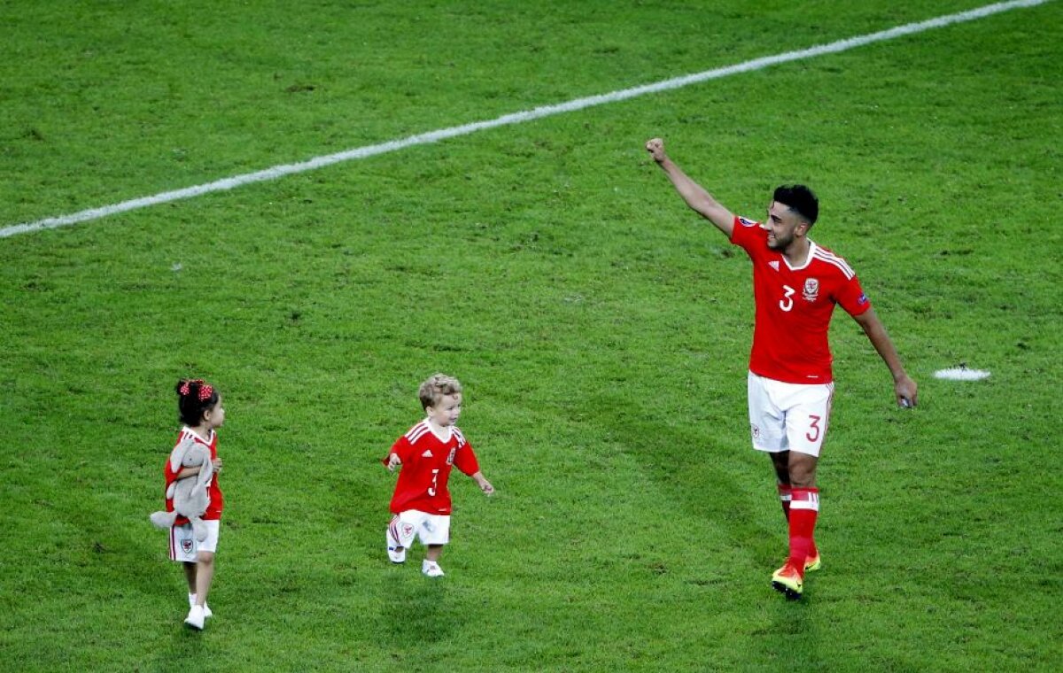 GALERIE FOTO Imagini fabuloase! Ce s-a întâmplat după calificarea Țării Galilor în semifinalele EURO