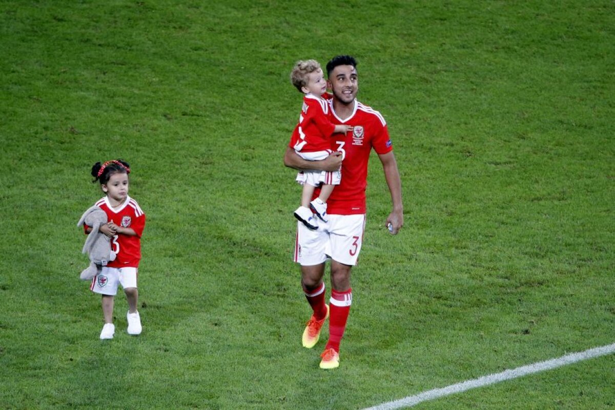 GALERIE FOTO Imagini fabuloase! Ce s-a întâmplat după calificarea Țării Galilor în semifinalele EURO