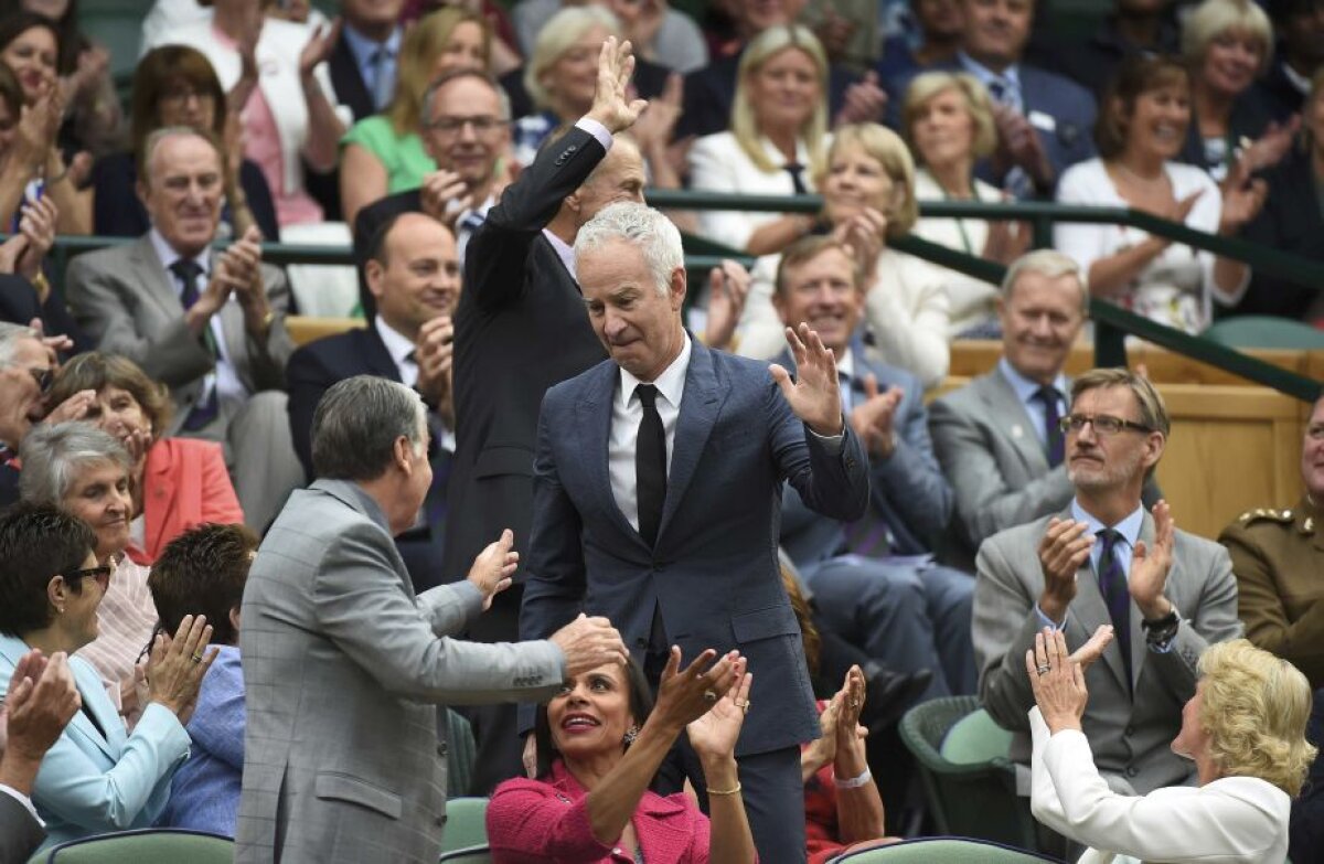 VIDEO + FOTO Avalanșă de VIP-uri la meciul Simonei Halep de la Wimbledon! N-au lipsit Sir Bobby Charlton, Froch și Beckham