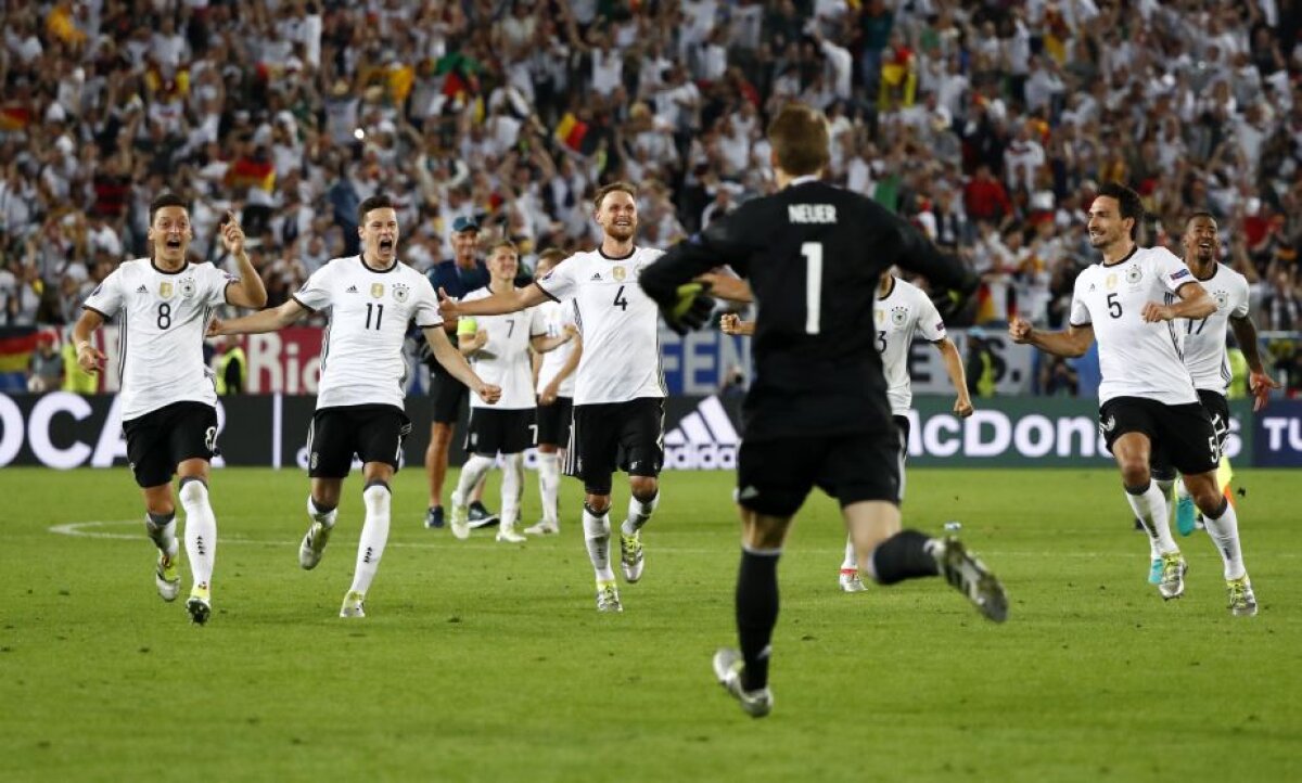 GALERIE FOTO Cele mai tari imagini după un final nebun! Italienii au rămas în genunchi, plângând, în timp ce nemții au început sărbătoarea
