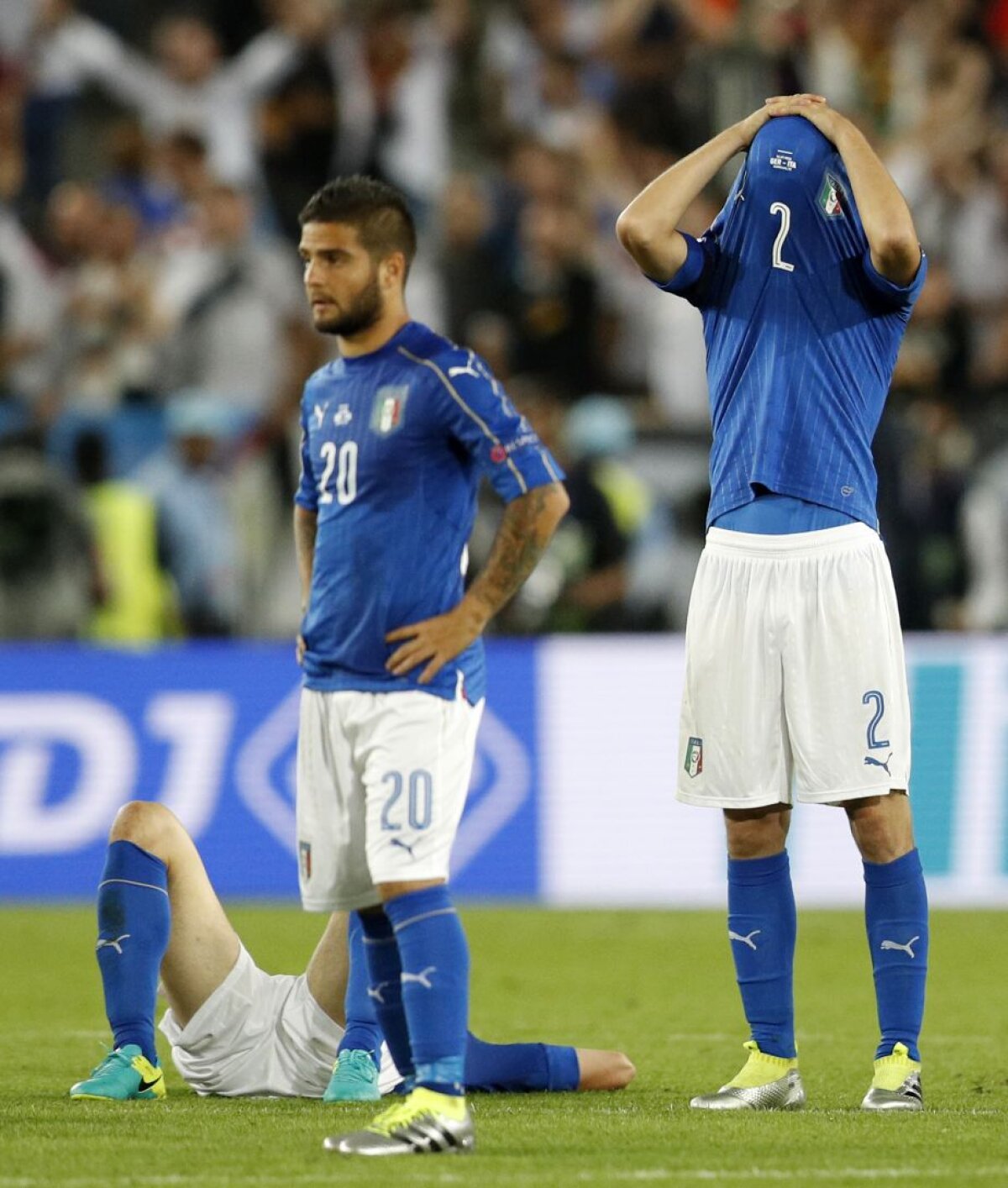 GALERIE FOTO Cele mai tari imagini după un final nebun! Italienii au rămas în genunchi, plângând, în timp ce nemții au început sărbătoarea