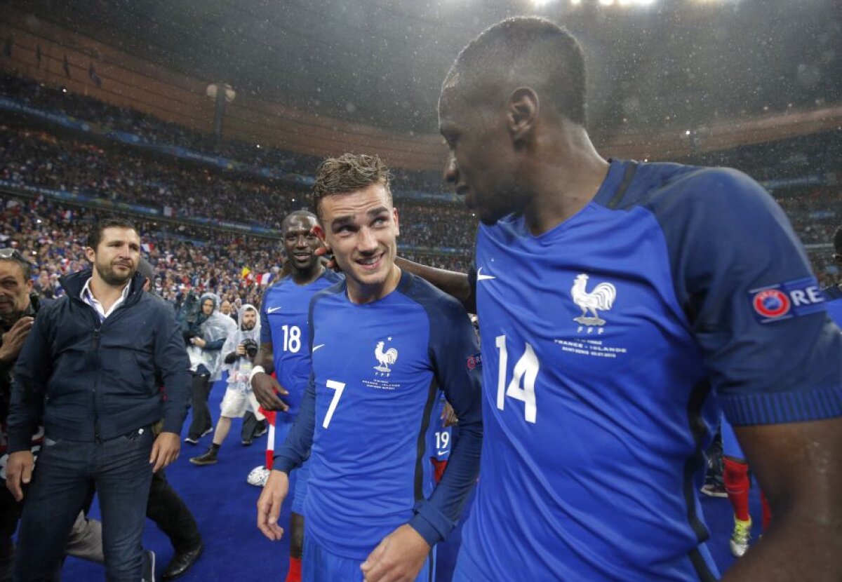 GALERIE FOTO Turneul fantastic al Islandei a fost aplaudat de un stadion întreg la meciul cu Franța! Cum au părăsit terenul cele două naționale