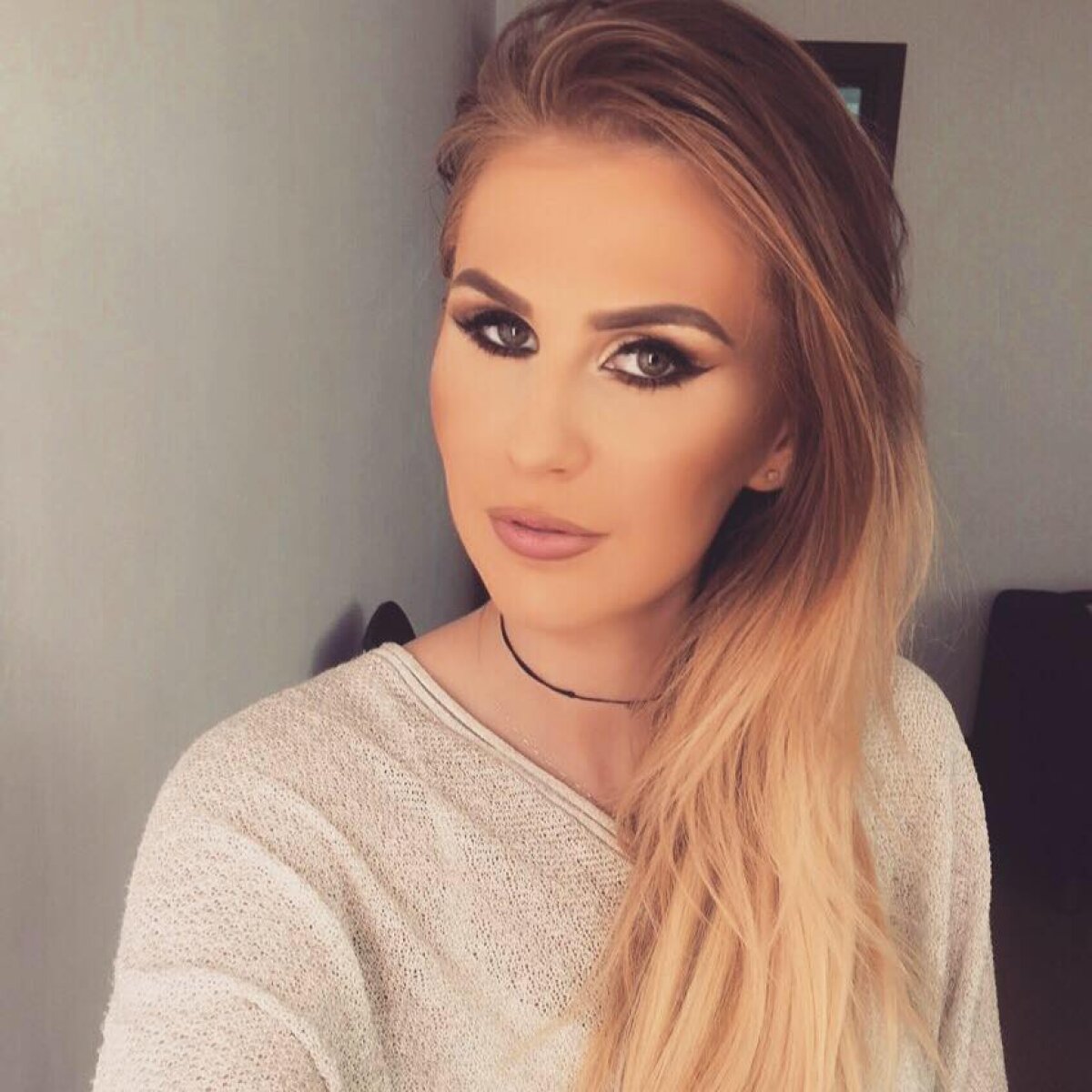 GALERIE FOTO Norocosul Gabriel Enache » Fotbalistul Stelei are de 3 ani o relație cu superba Mădălina, care i-a devenit și soție în 2014