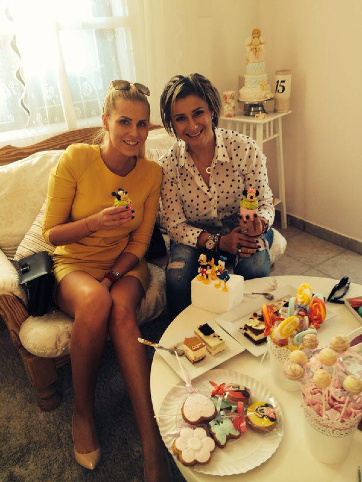 GALERIE FOTO Norocosul Gabriel Enache » Fotbalistul Stelei are de 3 ani o relație cu superba Mădălina, care i-a devenit și soție în 2014