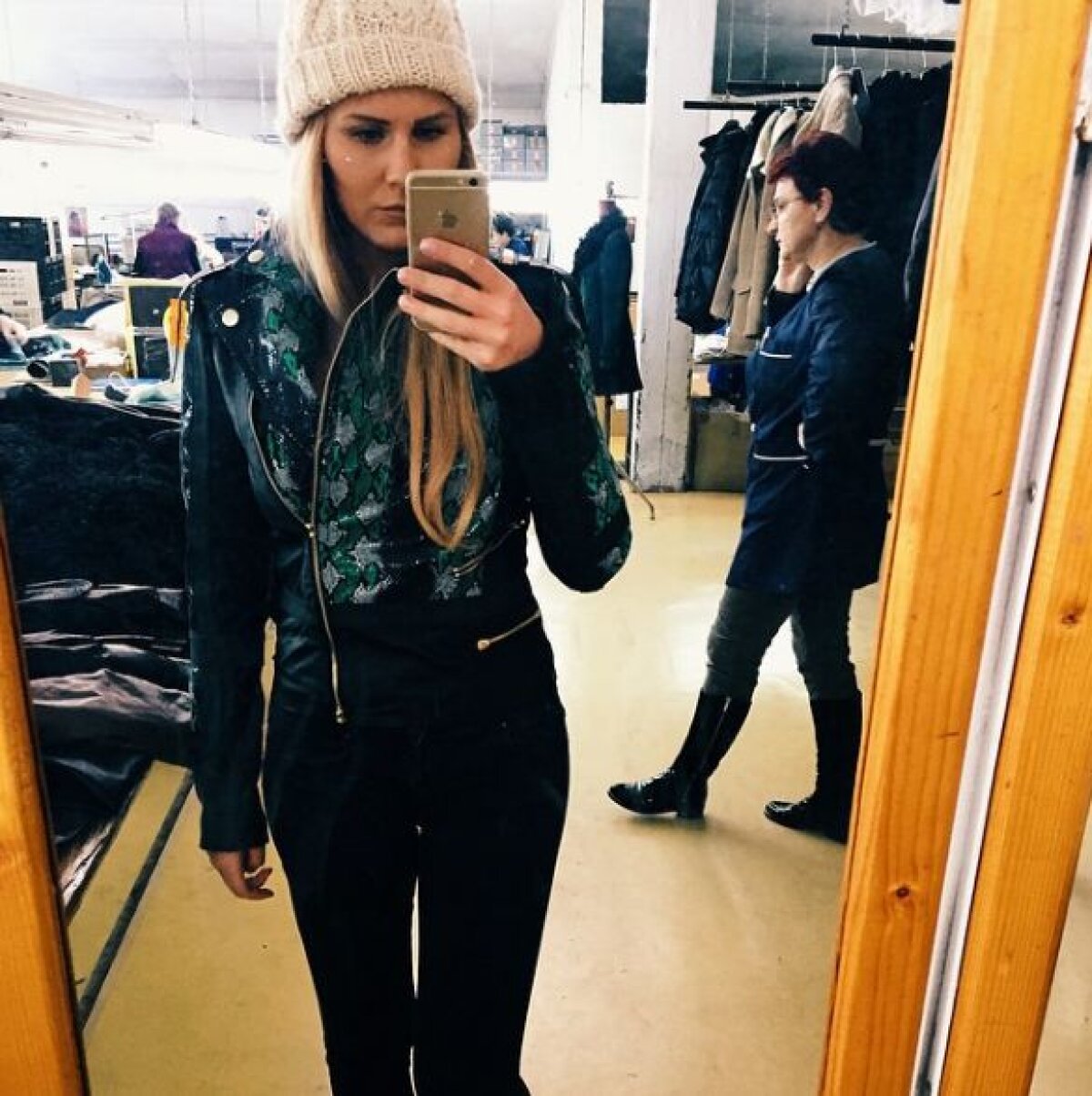 GALERIE FOTO Norocosul Gabriel Enache » Fotbalistul Stelei are de 3 ani o relație cu superba Mădălina, care i-a devenit și soție în 2014