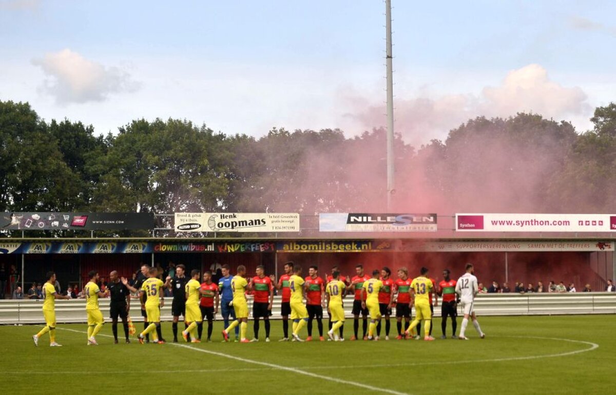 FOTO Fanii s-au înghesuit la primul amical al Stelei » Preţ uriaş plătit pentru a vedea duelul cu Nec Nijmegen