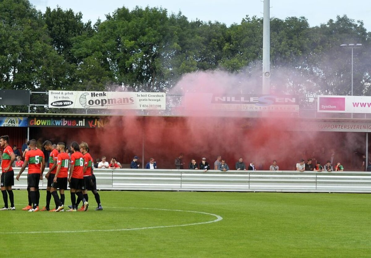 FOTO Fanii s-au înghesuit la primul amical al Stelei » Preţ uriaş plătit pentru a vedea duelul cu Nec Nijmegen