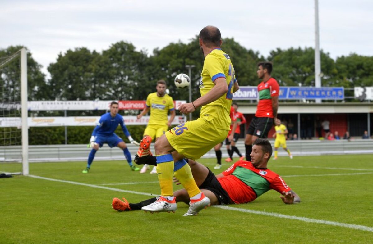 FOTO Steaua - NEC Nijmegen 1-0 » Debut perfect pentru echipa lui Reghe în cantonamentul din Olanda