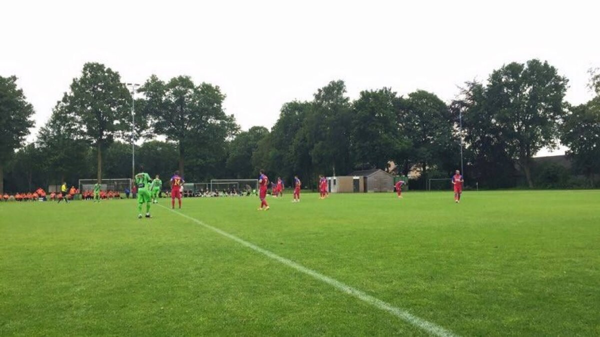 FOTO Steaua merge ceas! A învins Charleroi în al doilea amical din Olanda, scor 3-0 » Tudorie a ajuns la 3 goluri în două meciuri