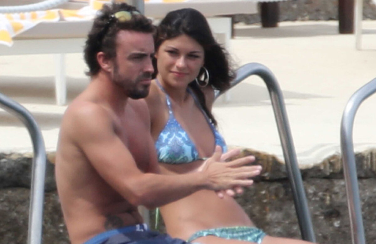 FOTO Le merge bine împreună! Fernando Alonso a uitat de Lara Alvarez: e îndrăgostit lulea de noua lui iubită