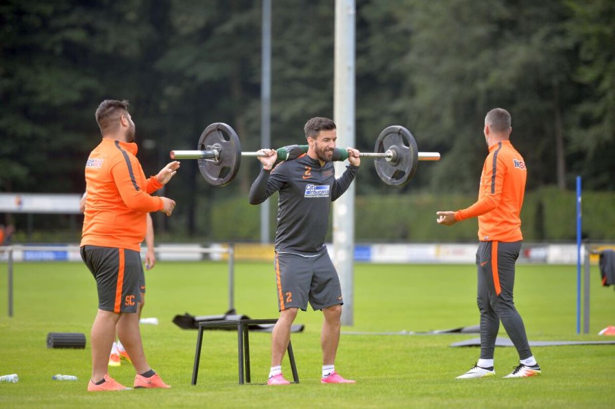 GALERIE FOTO Steliștii au dat mingea pe haltere! Vicecampionii se pregătesc de startul Ligii 1 cu antrenamente ca pentru Jocurile Olimpice