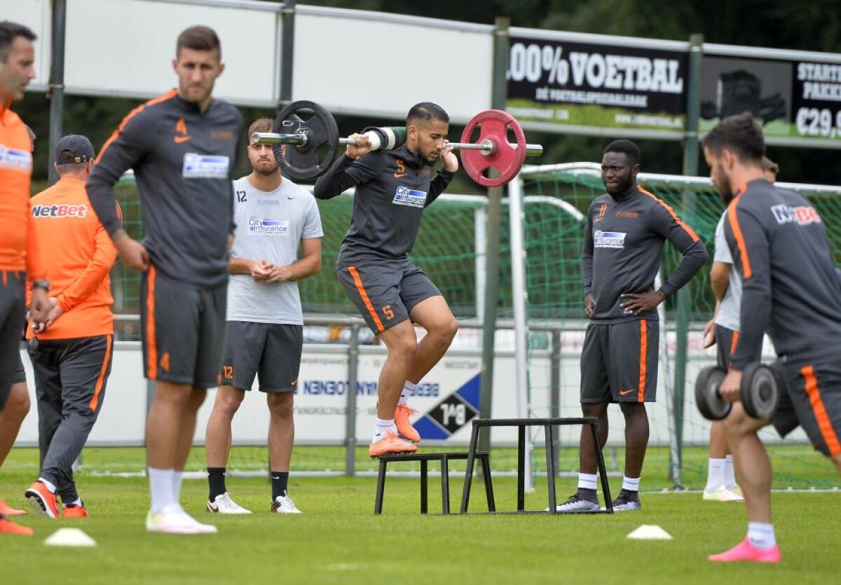 GALERIE FOTO Steliștii au dat mingea pe haltere! Vicecampionii se pregătesc de startul Ligii 1 cu antrenamente ca pentru Jocurile Olimpice