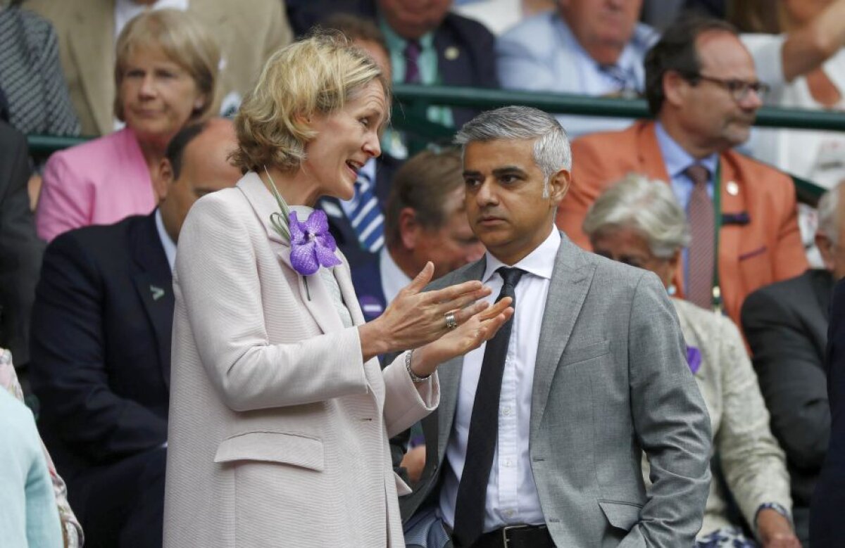 GALERIE FOTO Adunarea vedetelor » Un număr impresionant de personalități au venit să urmărească finala de la WImbledon