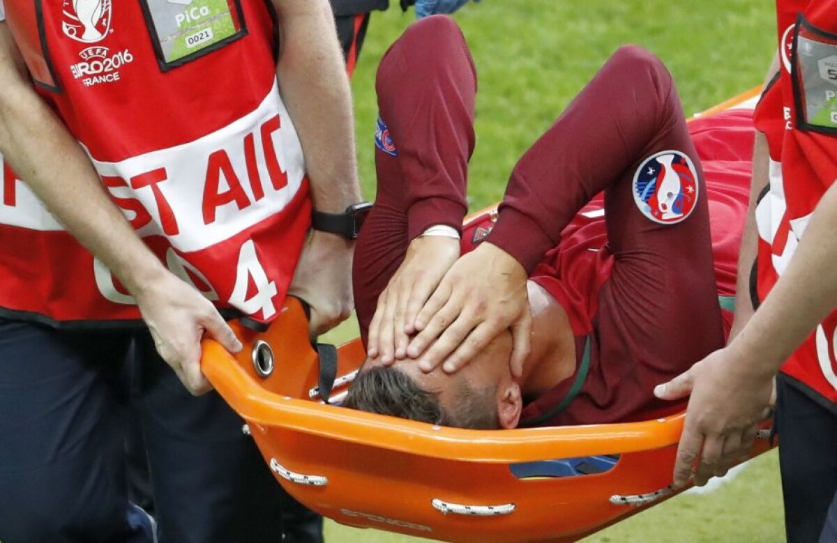 GALERIE FOTO Top 30 de fotografii din finala EURO 2016! Ronaldo în centrul atenției și când nu joacă!