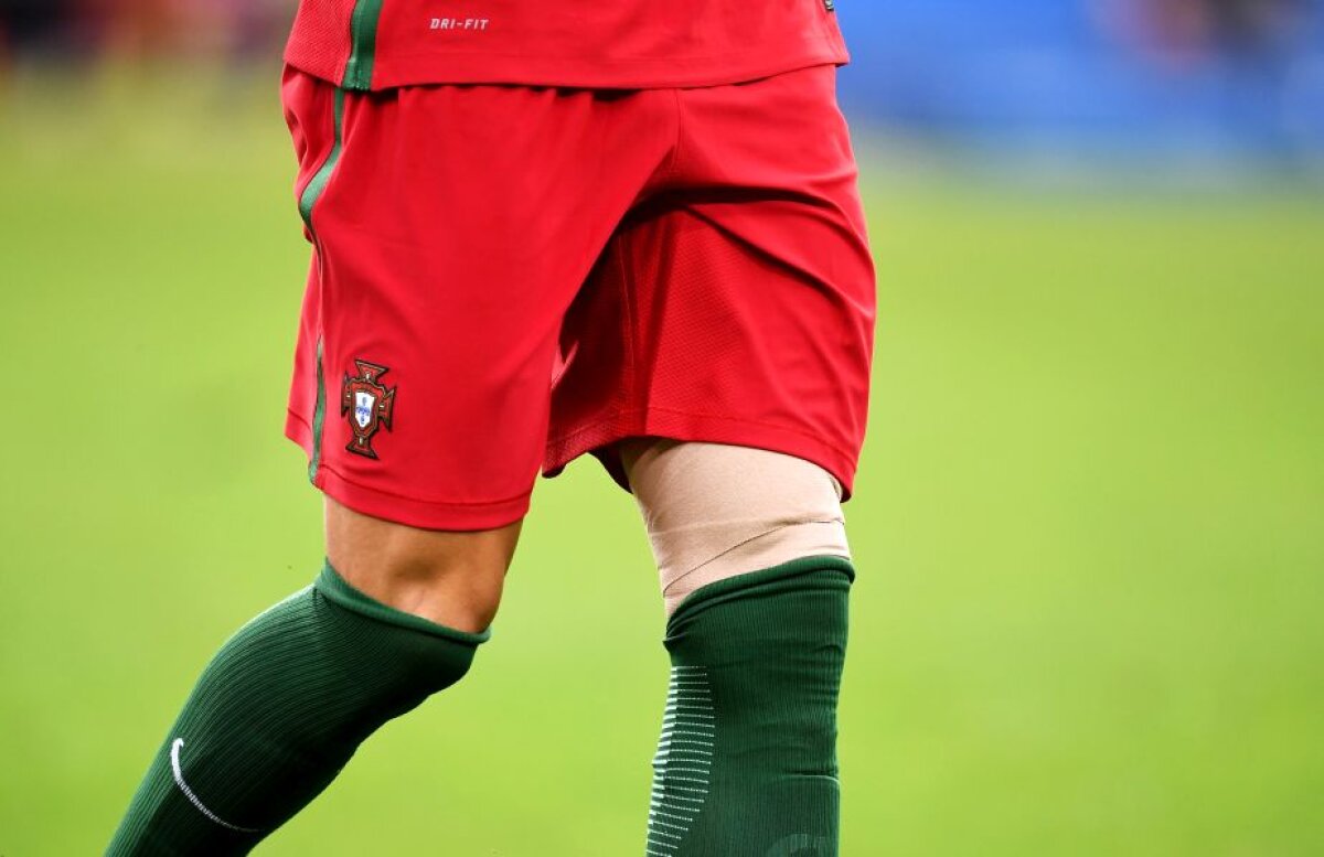 GALERIE FOTO Top 30 de fotografii din finala EURO 2016! Ronaldo în centrul atenției și când nu joacă!