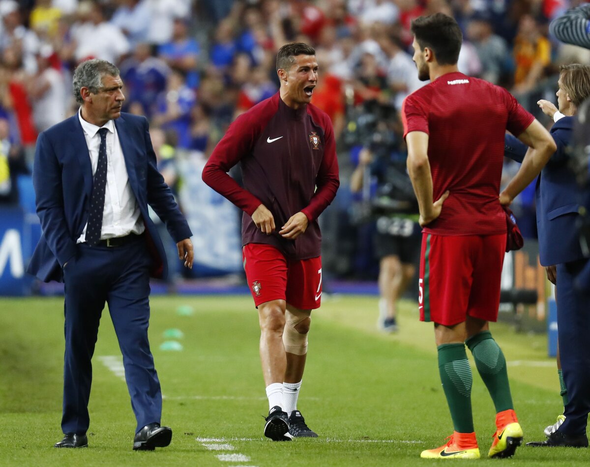 GALERIE FOTO Ronaldo, de la agonie la extaz! Bucuria portughezului după finala câștigată a fost de-a dreptul nebună! Francezii au rămas stane de piatră pe gazon