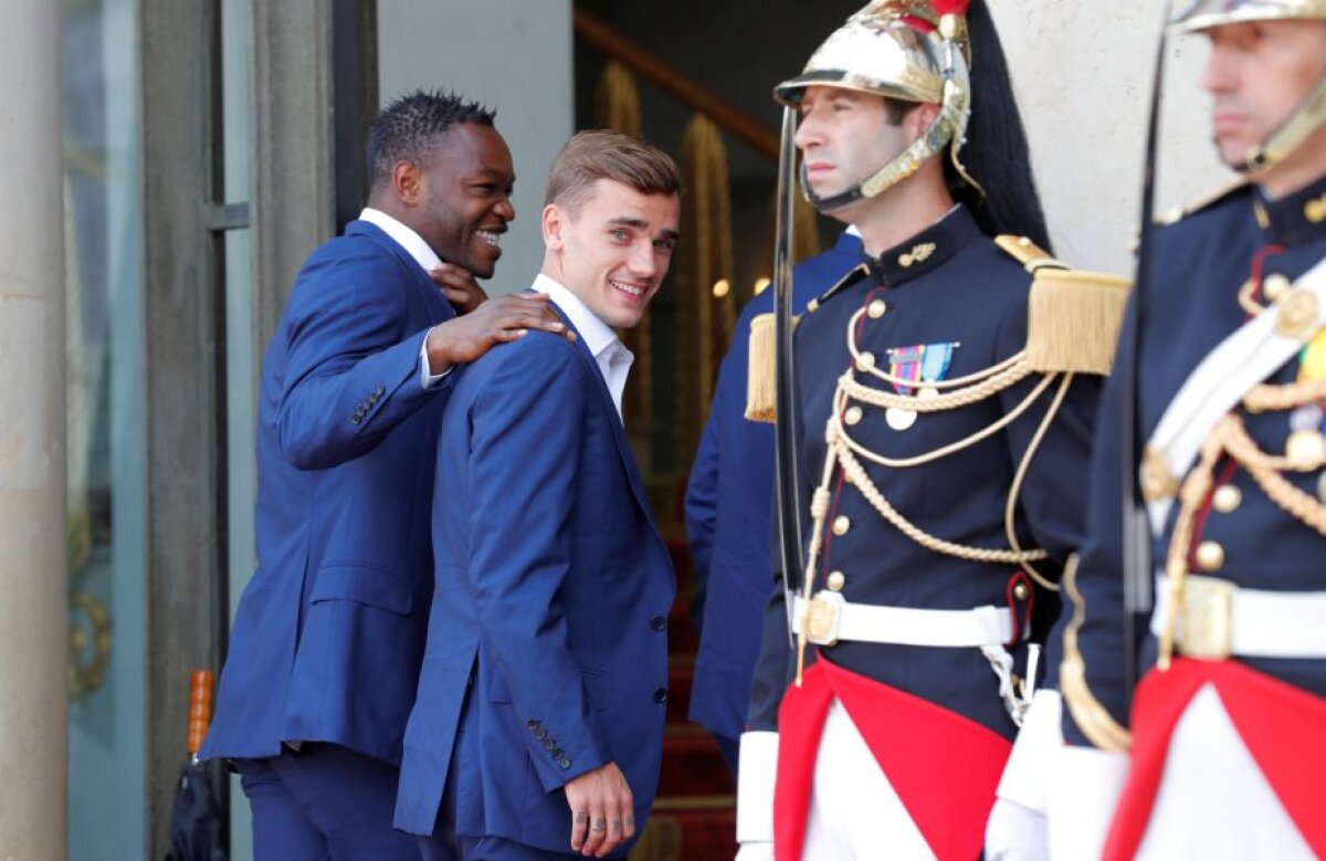 FOTO + VIDEO Tratați precum învingătorii » Jucătorii francezi, invitați de președintele Francois Hollande la Palatul Elysee