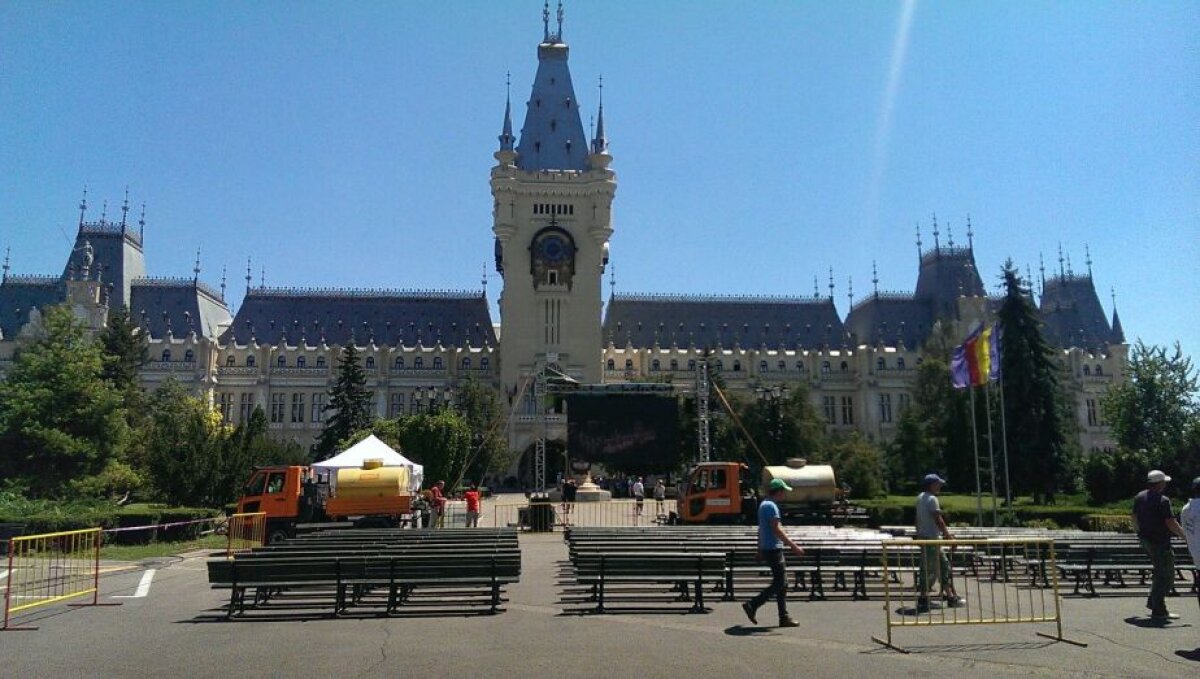 FOTO Premieră la meciul lui CSMS Iași cu Hajduk Split » Fanii pot vedea meciul pe un ecran gigant