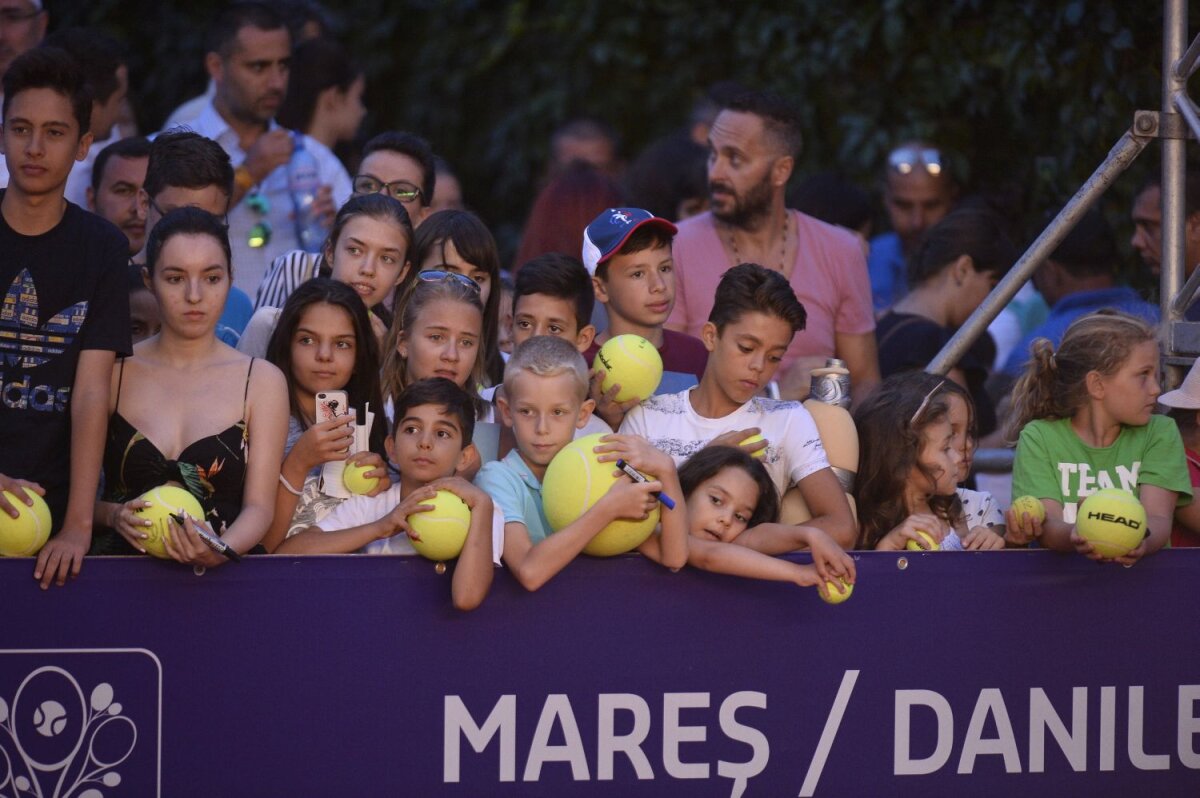 Încă un pas » Simona Halep s-a calificat în semifinalele BRD Bucharest Open, 6-4, 6-2 cu Danka Kovinici