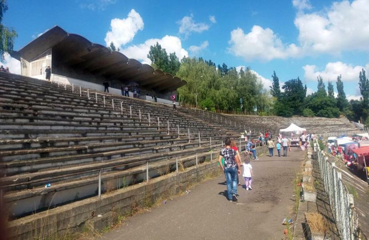 FOTO Imagini incredibile » Cum a ajuns stadionul unei foste finaliste a Cupei României