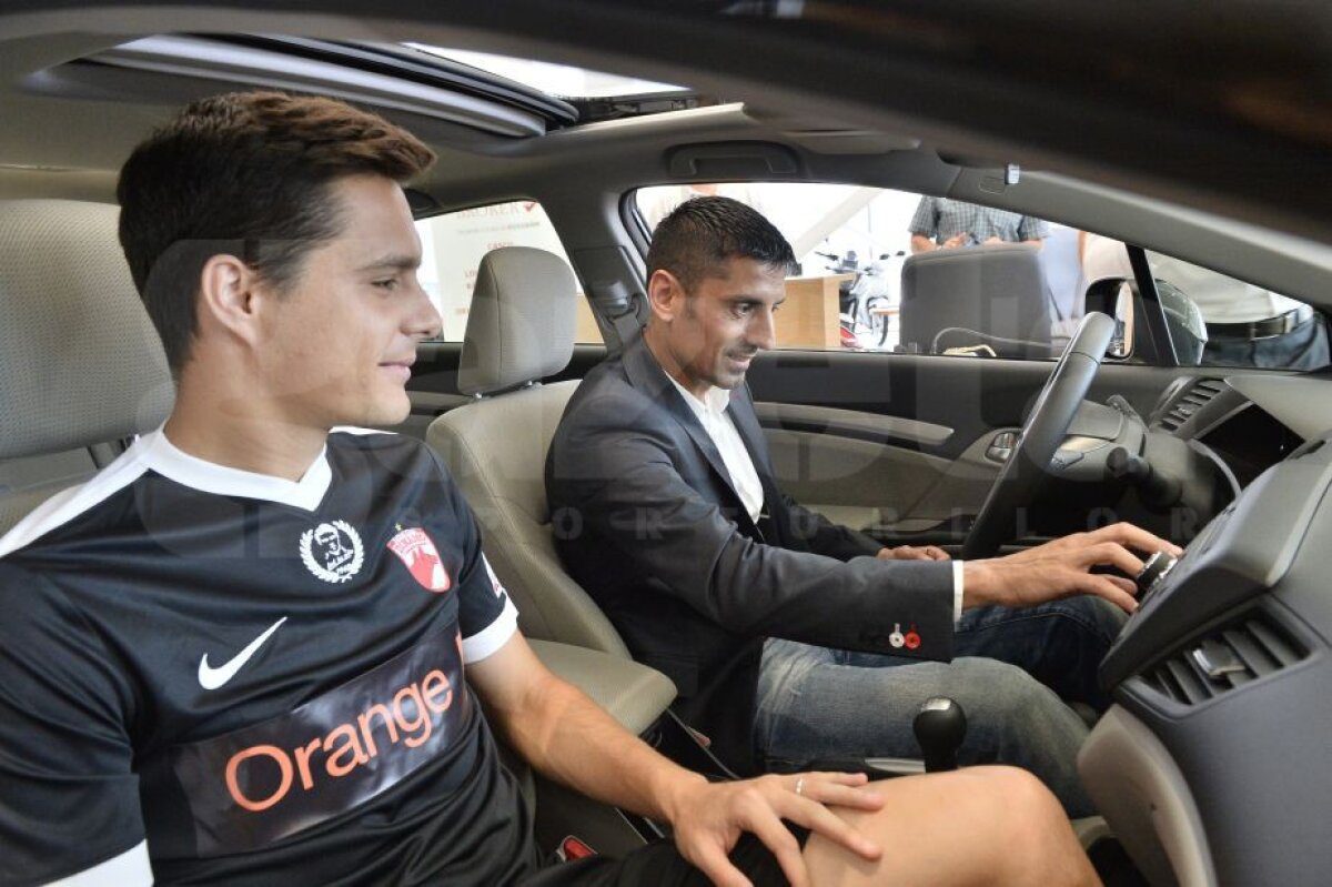 VIDEO + FOTO Dinamo are echipament după modelul Lewandowski » Cum arată tricourile prezentate azi