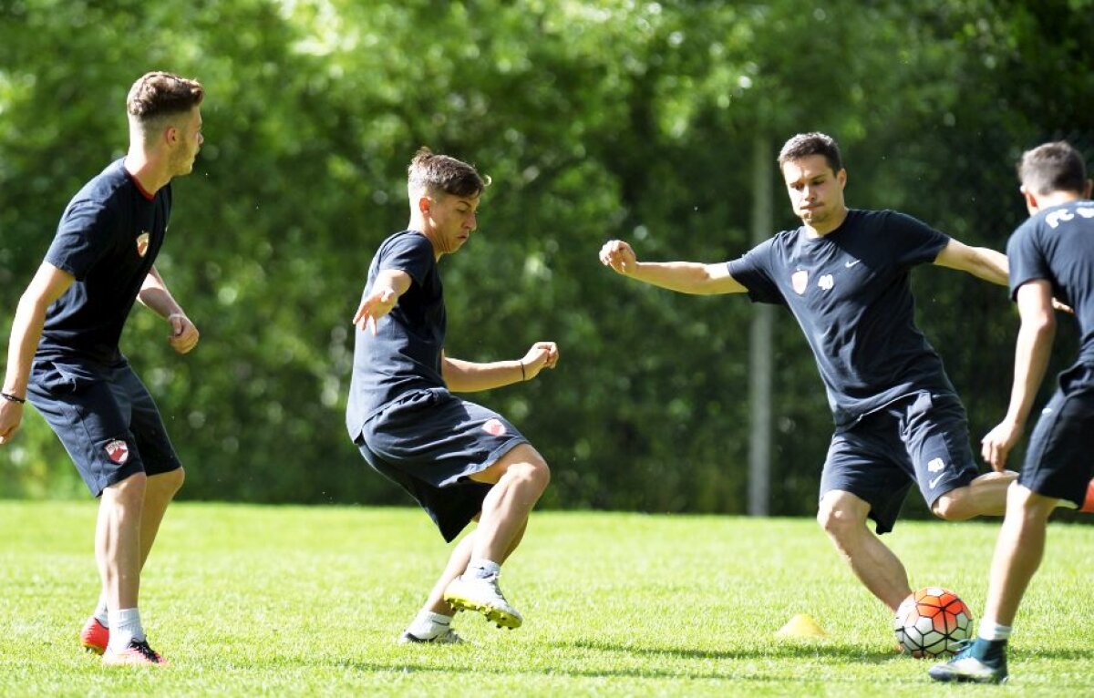 EXCLUSIV Adio, numere "de troleibuz"! Dinamoviștii nu mai au voie să-și aleagă numere peste 31 » Schimbările de pe tricourile "câinilor"