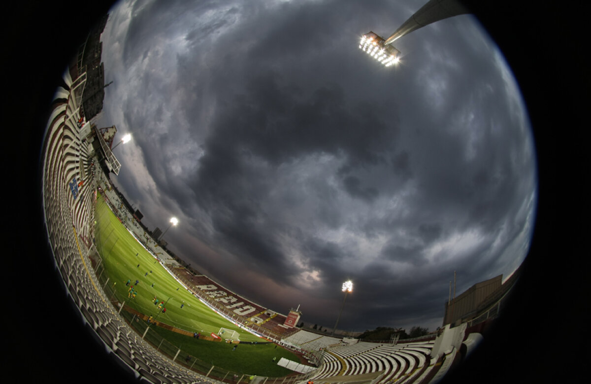 Fotbalul arde și babele se piaptănă! În mâinile cui explodează grenada Rapid? Sezonul a început, haosul rămâne