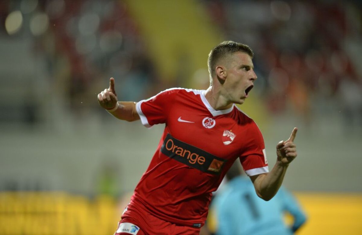 FOTO și VIDEO » Călcați de "Bizonul" lui Andone! Campioana, umilită de Dinamo pe teren propriu