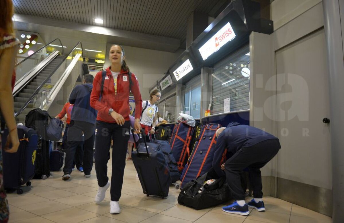 GALERIE FOTO Primii membri ai lotului olimpic au plecat către Rio!