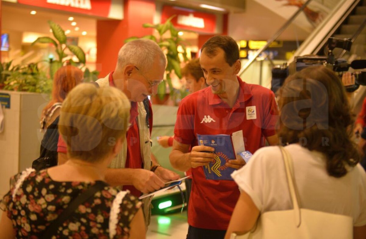 GALERIE FOTO Primii membri ai lotului olimpic au plecat către Rio!