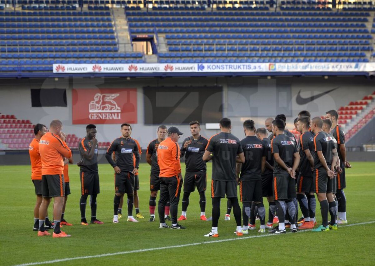 VIDEO+FOTO Steaua a făcut antrenamentul oficial înaintea meciului cu Sparta » Vlad Achim, printre cei mai activi jucători