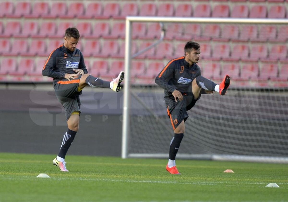VIDEO+FOTO Steaua a făcut antrenamentul oficial înaintea meciului cu Sparta » Vlad Achim, printre cei mai activi jucători