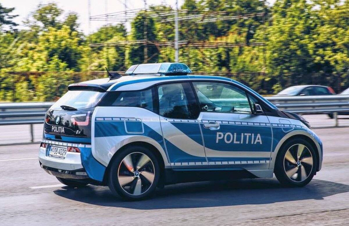 GALERIE FOTO Inițiativa inedită a Poliției Capitalei » Automobilul nepoluant cu care se vor întâlni bucureștenii în trafic
