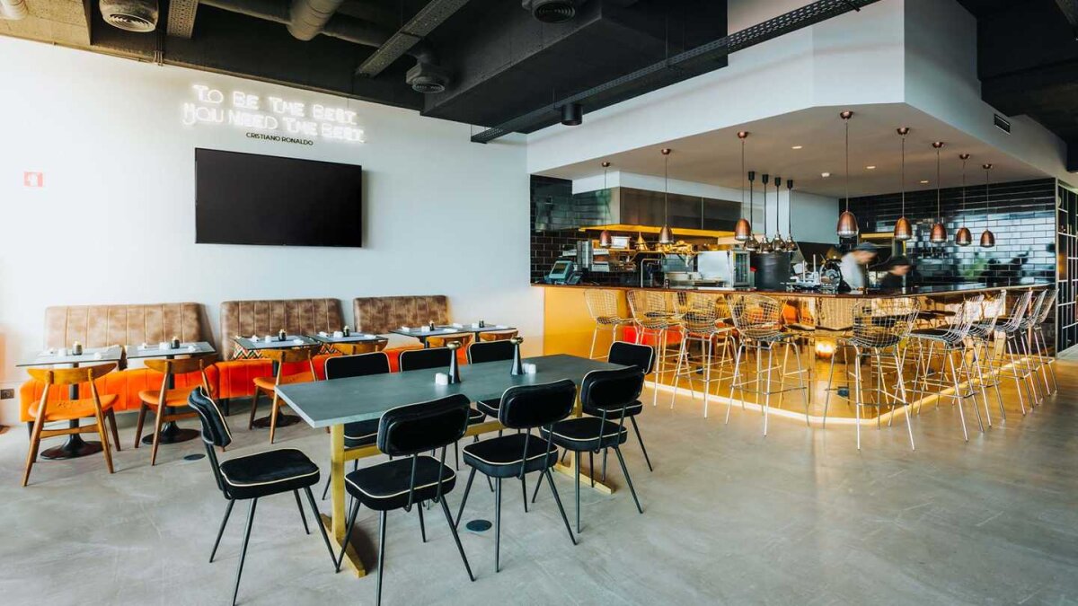 GALERIE FOTO Superimagini din hotelul lui CR7! Cât costă cea mai ieftină cameră și cât trebuie să dai pentru LUX absolut