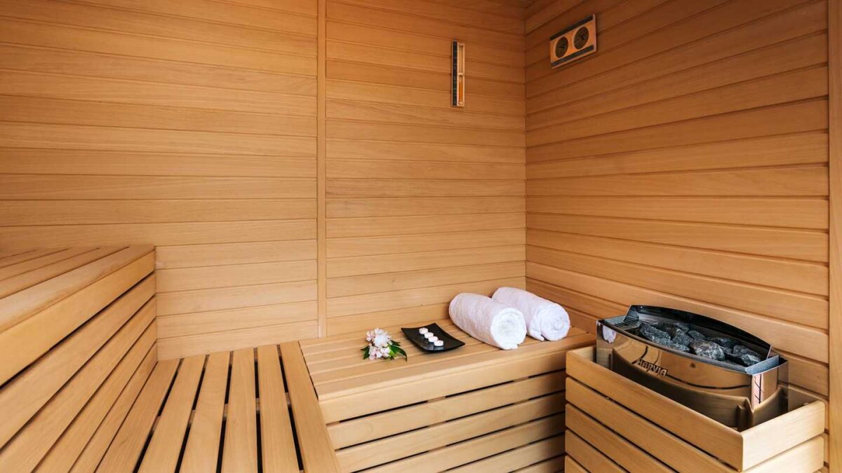 GALERIE FOTO Superimagini din hotelul lui CR7! Cât costă cea mai ieftină cameră și cât trebuie să dai pentru LUX absolut