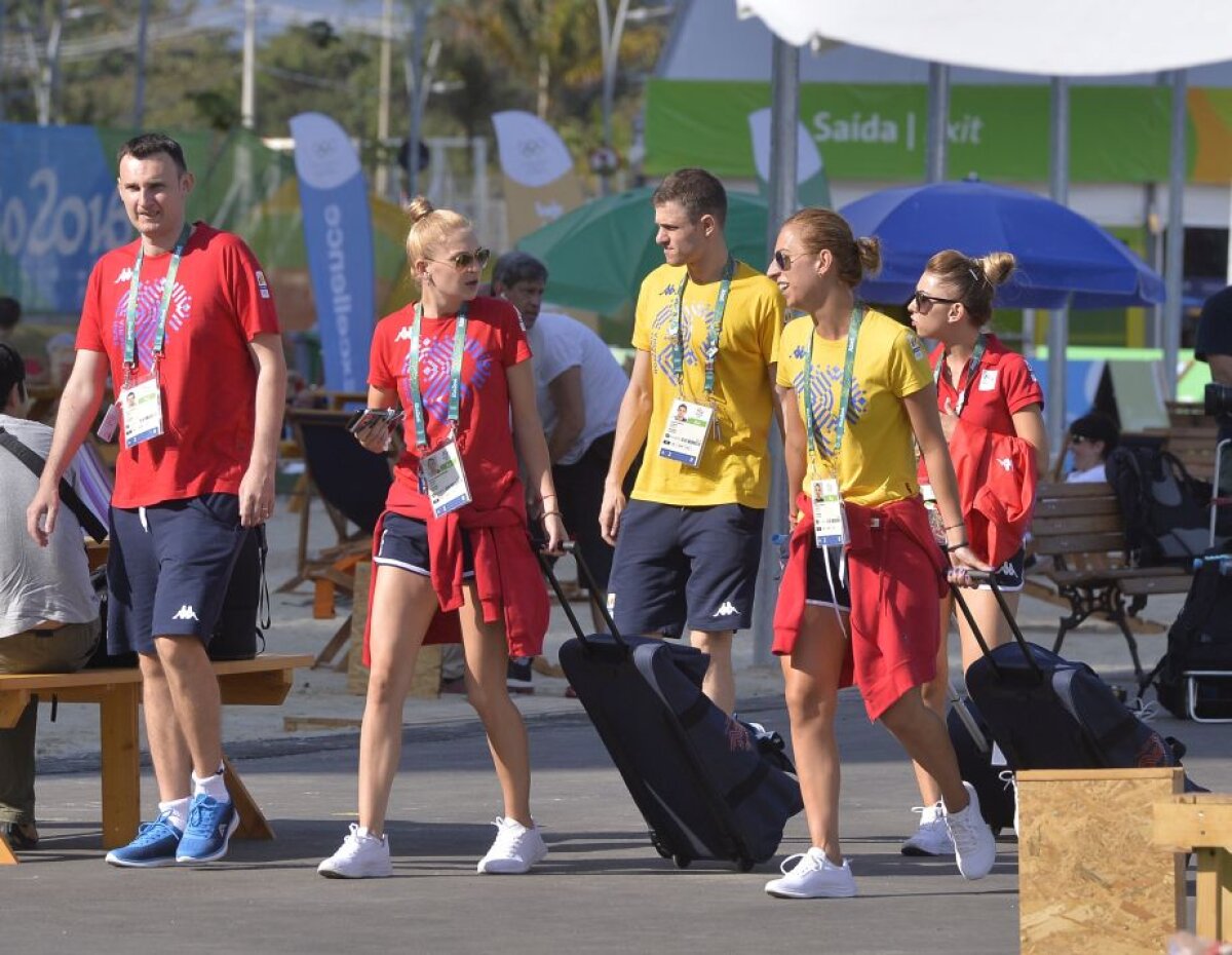 GALERIE FOTO Corespondență GSP din Rio »  Ce s-a văzut și ce nu s-a văzut la sosirea celei mai mari părți a delegației României la Rio » Declarații și culise