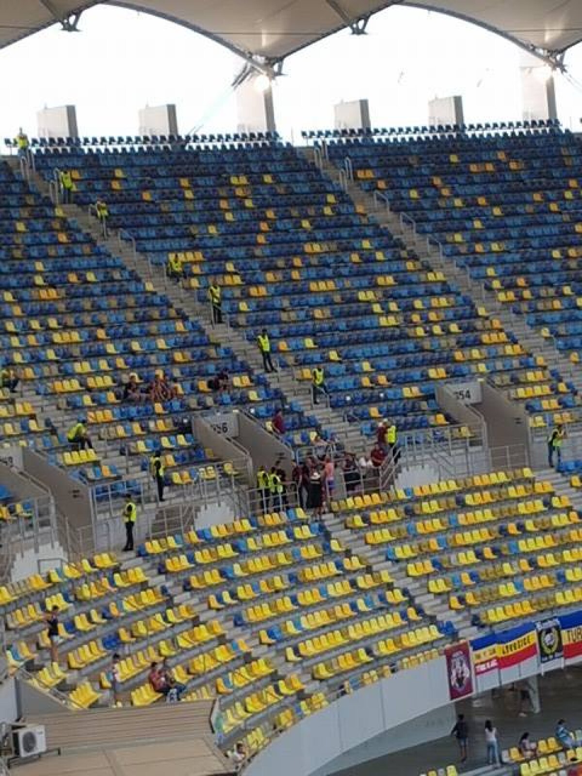 VIDEO+FOTO » Steaua s-a calificat în play-off-ul Ligii Campionilor! Stanciu a marcat două bijuterii de goluri și îi duce pe roș-albaștri mai aproape de grupe!