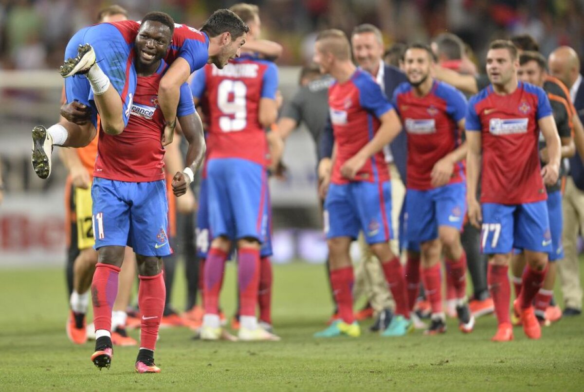 FOTO Luat pe sus! Cum au sărbătorit steliștii calificarea în play-off-ul CL » Muniru l-a luat la pachet pe Stanciu :)