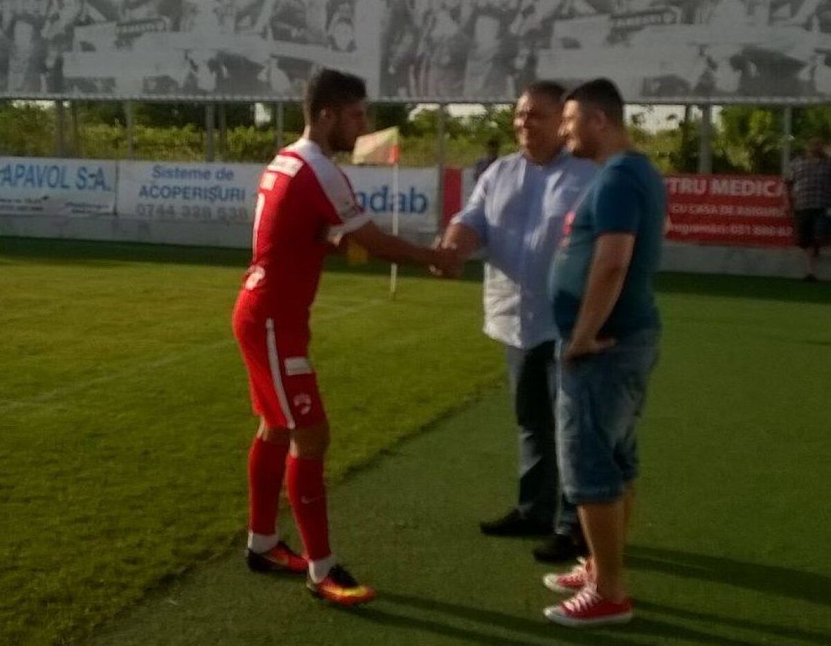 Vine Raul? Dinamo l-a testat aseară pe Costin în amicalul cu Tărlungeni. Andone îl doreşte, Negoiţă nu e încântat de variantă