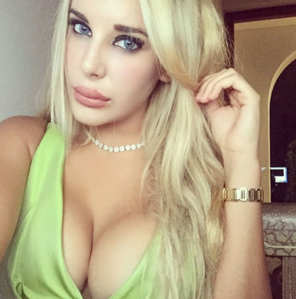 FOTO Sexy Caniggia » Pe cât de mare a fost Claudio ca jucător, pe atât de frumoasă este fiica sa, Charlotte