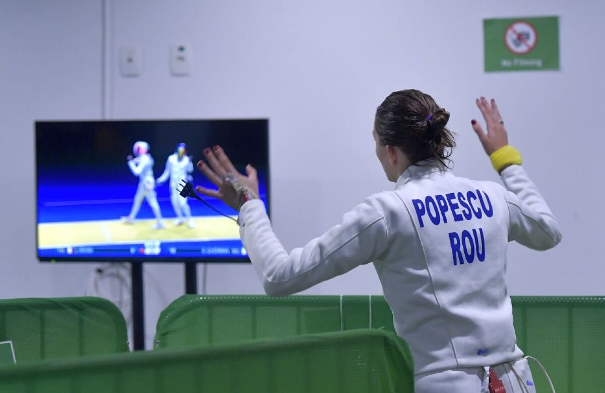 Ana Maria Popescu, eliminată în optimile probei individuale de scrimă la Jocurile Olimpice de la Rio! Simona Pop și Simona Gherman nu au trecut de primul tur