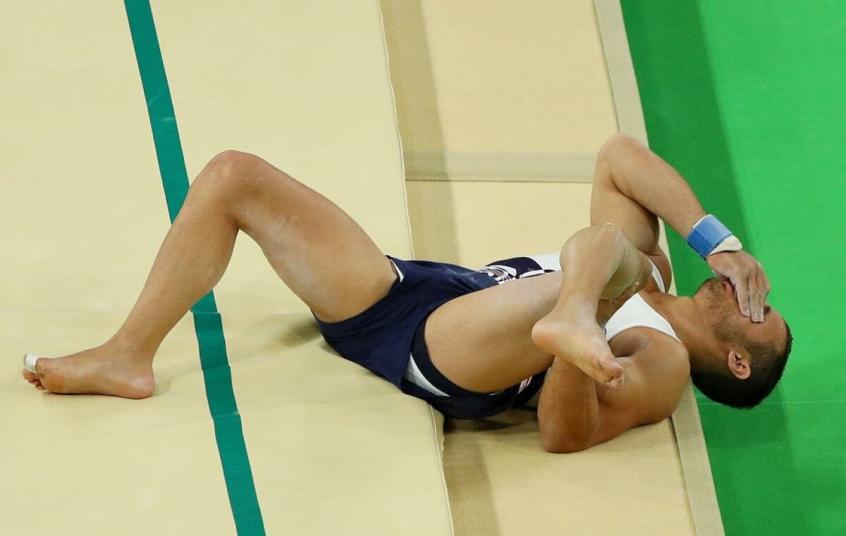FOTO Atenție, imagini șocante! Accidentare terifiantă suferită de un gimnast francez » Și-a rupt piciorul în cel mai groaznic mod!