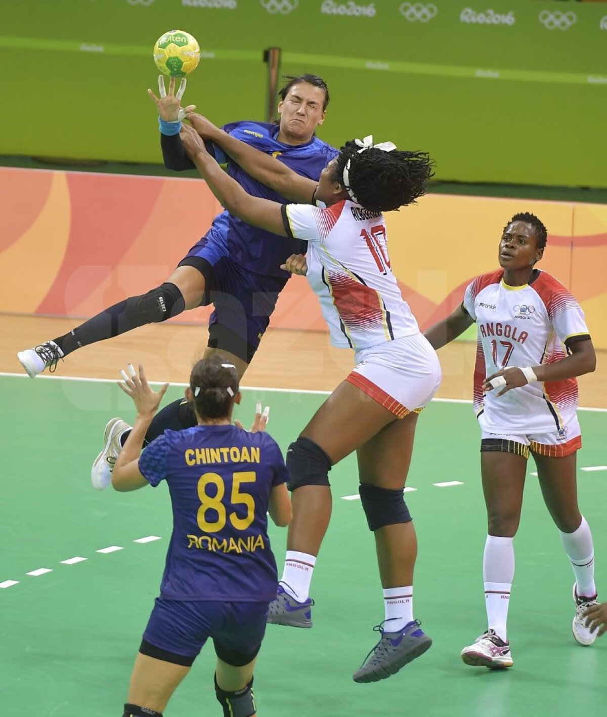 Corespondență de la Rio » Înfrângere umilitoare! România-Angola 19-23 » FOTO: Rușinea de la miezul nopții