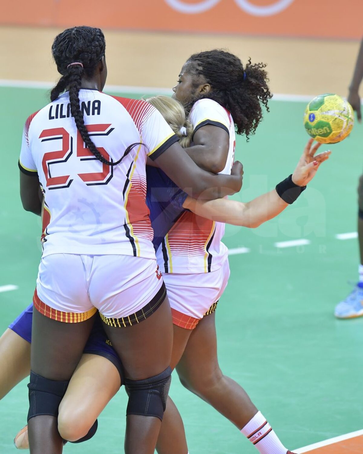 Corespondență de la Rio » Înfrângere umilitoare! România-Angola 19-23 » FOTO: Rușinea de la miezul nopții