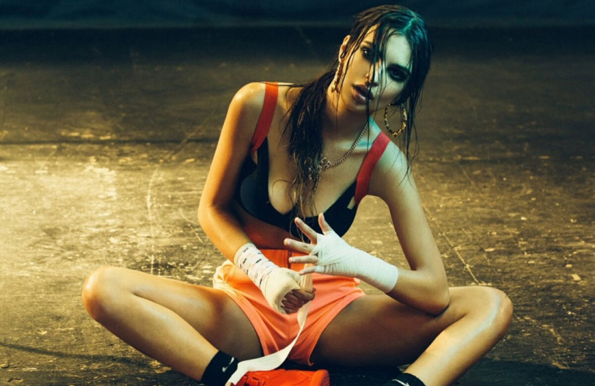 FOTO Emily Ratajkowski susține Team USA la Rio 2016 » Pictorial incendiar pentru sportivii americani