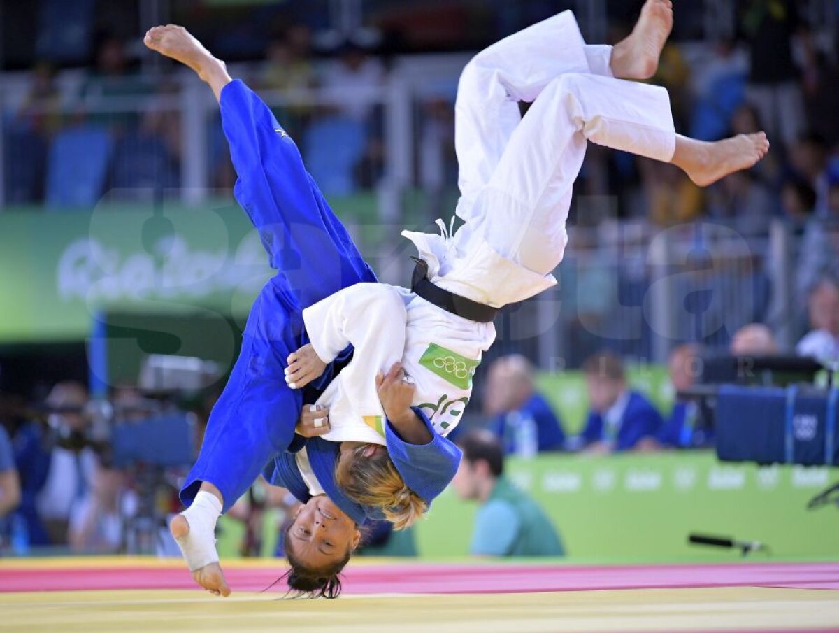 GALERIE FOTO / UPDATE Surpriză neplăcută la Rio: judoka Andreea Chițu, liderul mondial, a ratat orice șansă la medalie. Plângea cu sughițuri după eliminare: ”Asta-s eu, nu pot să fac antijoc!”