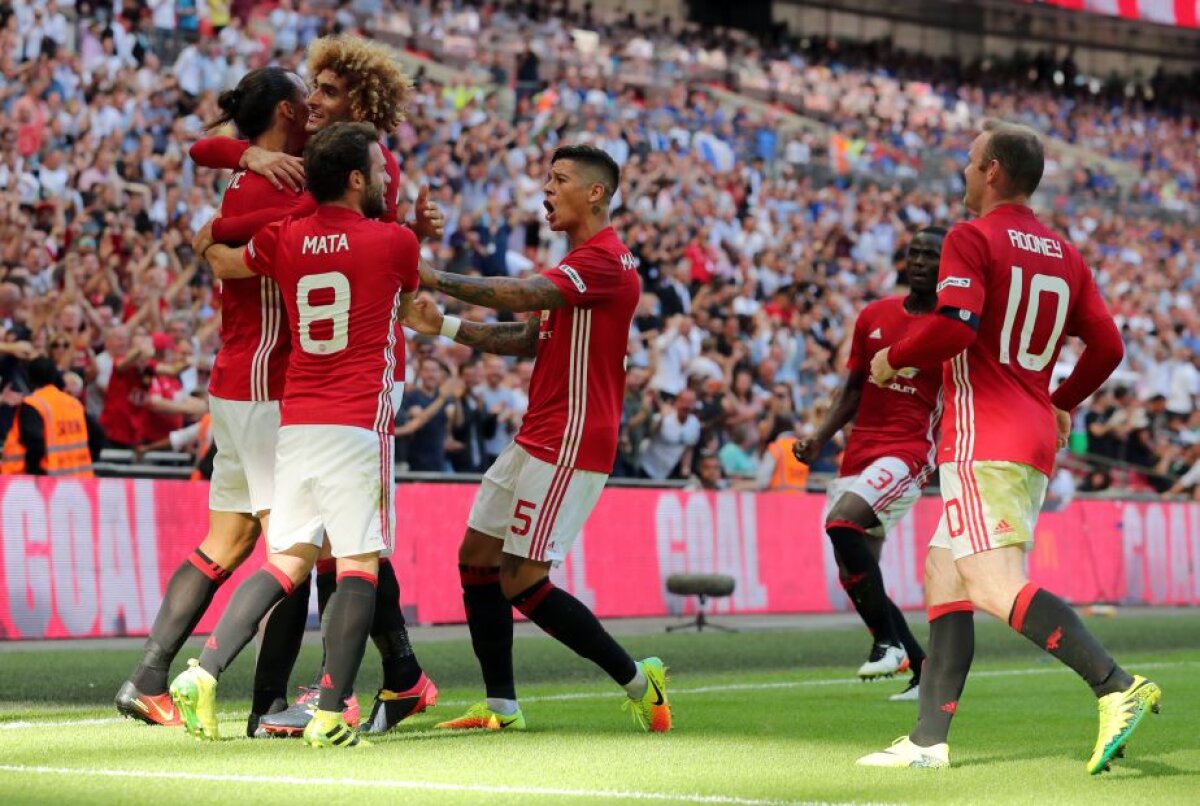 VIDEO Mourinho și Zlatan, primul trofeu la Manchester United! Suedezul a marcat și la debutul într-un joc oficial