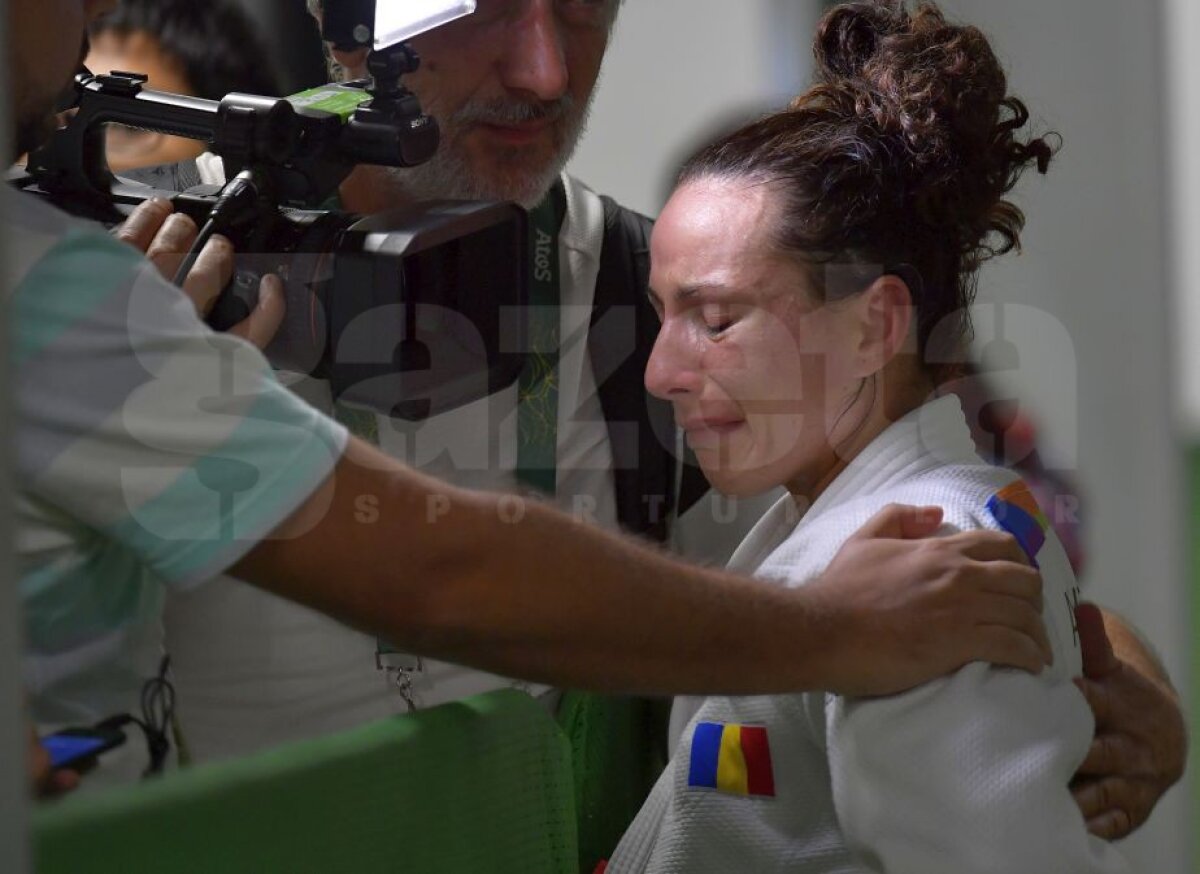 GALERIE FOTO / UPDATE Surpriză neplăcută la Rio: judoka Andreea Chițu, liderul mondial, a ratat orice șansă la medalie. Plângea cu sughițuri după eliminare: ”Asta-s eu, nu pot să fac antijoc!”